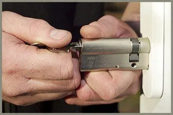 Lake View IL Locksmith Store Lake View, IL 773-654-2592